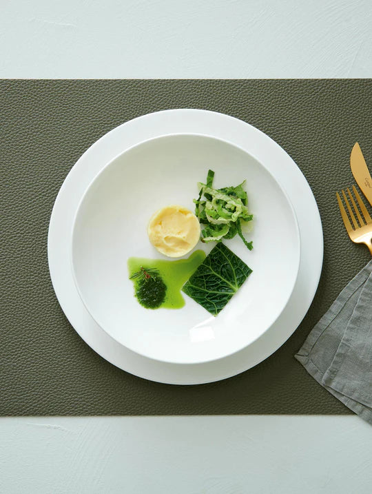 Set de șase farfurii din porțelan ATable 22 cm