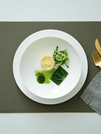 Set de șase farfurii din porțelan ATable 22 cm