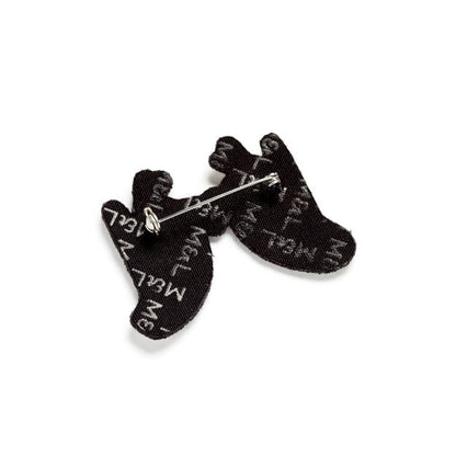 Brosă lucrată Mâini cu Inimă