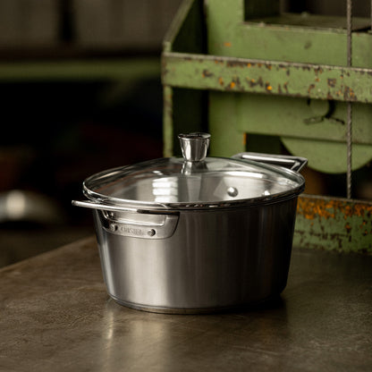 Cratiță din inox cu mânere fixe 1826